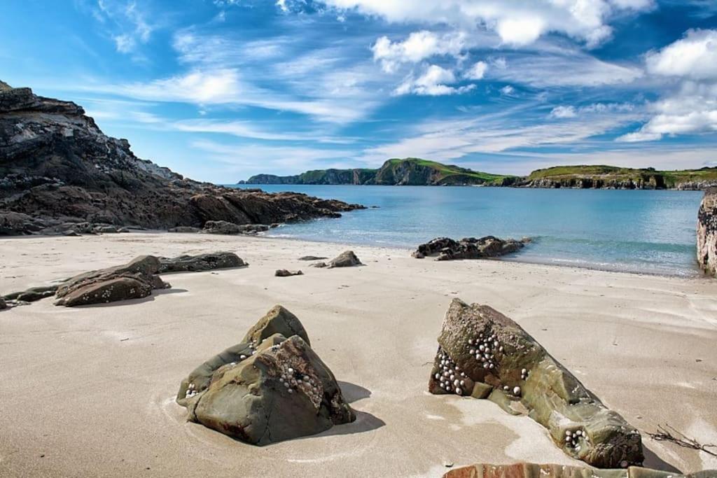 Coastal Village Retreat Castletownshend Buitenkant foto